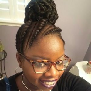 Meet your Posher, Shakeya